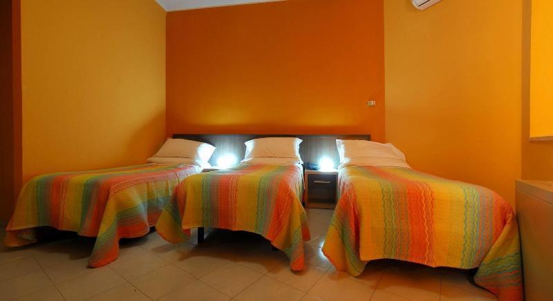 Hotel Michelangelo Teramo Luaran gambar