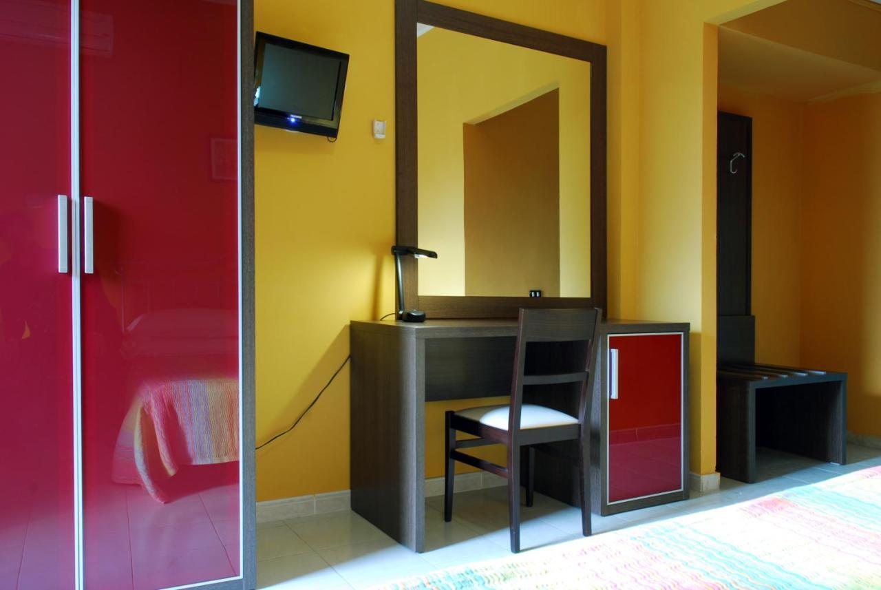 Hotel Michelangelo Teramo Luaran gambar